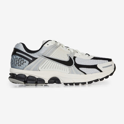 Nike Zoom Vomero 5 “Dust Black”