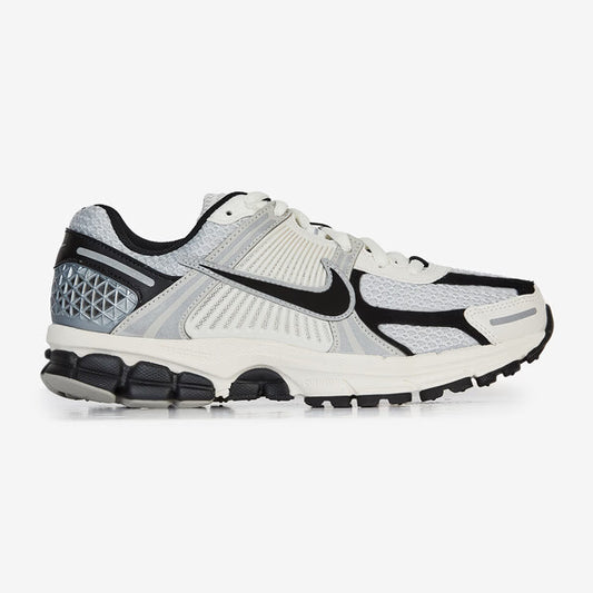 Nike Zoom Vomero 5 “Dust Black”