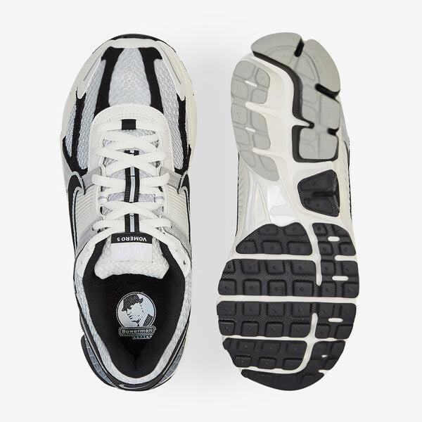 Nike Zoom Vomero 5 “Dust Black”