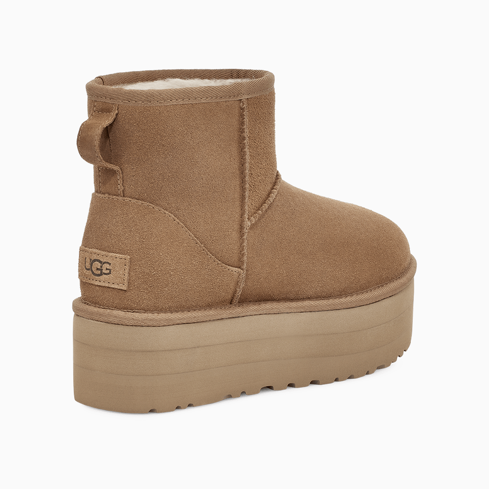UGG Classic Mini Plataforma Caramelo
