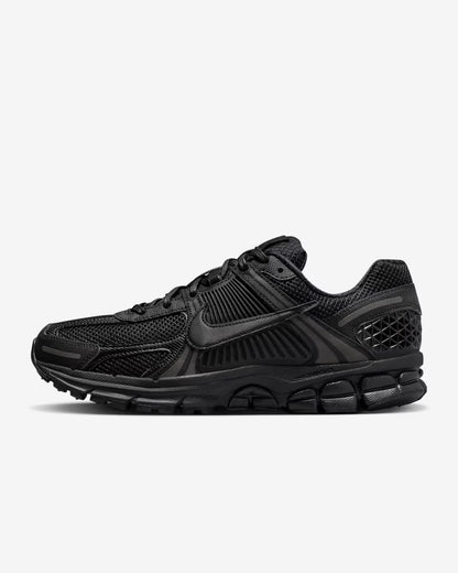 Nike Zoom Vomero 5 “Triple Black”